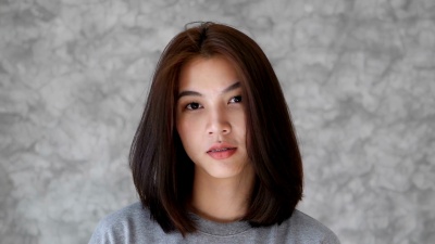 摇晃头发