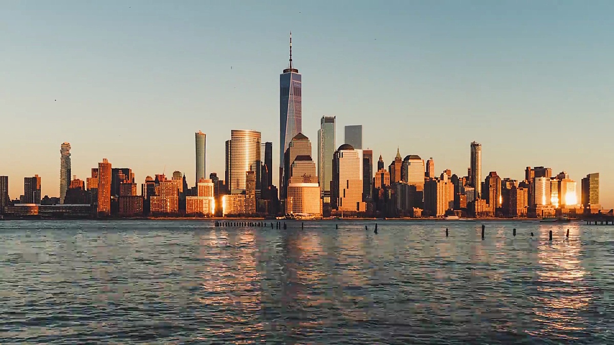 T/L TU金融区和曼哈顿/纽约的日落时间
