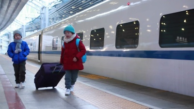 儿童旅行