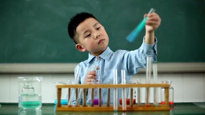 小科学家