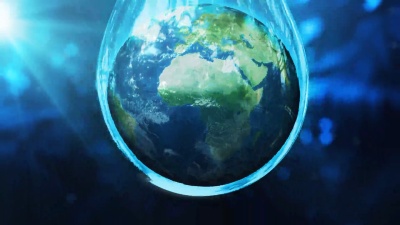 水滴中的地球
