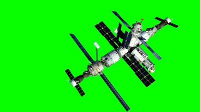 增加空间站轨道高度。绿屏。