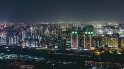 T/L WS HA ZI住宅区夜间/北京，中国