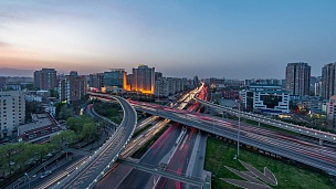 延时摄影-北京路交叉口鸟瞰，日夜转换(WS RL Pan)