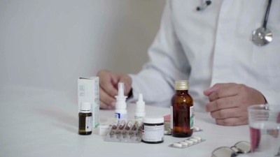 专业医生推荐水果而不是药物