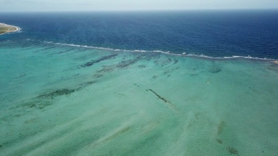 博内尔岛加勒比海风帆冲浪泻湖Sorobon空中无人机俯视 超高清视频