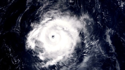 从太空，卫星看，飓风风暴龙卷风席卷地球。