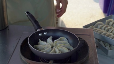 煮饺子