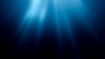阳光穿过海洋表面。从水下观看。3D渲染的无缝循环动画。