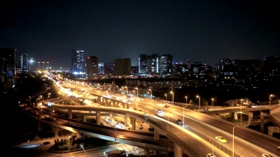 城市夜间交通立交
