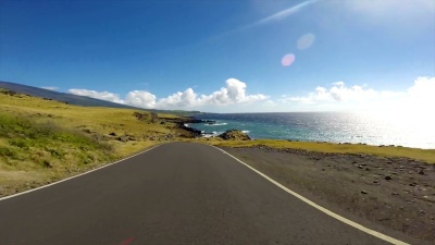 在夏威夷群岛上开车