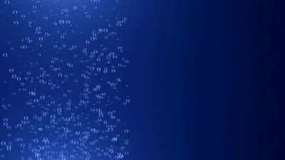左侧漂浮的气泡
