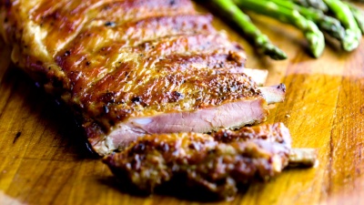婴儿猪肉肋骨