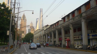 日落时间上海交通街道中心全景 中国