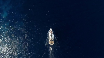 帆船上的扇子