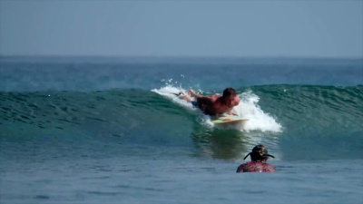 男子冲浪者