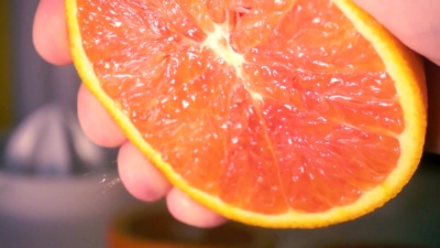 超慢动作推柚汁