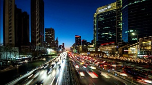 延时摄影-北京CBD夜间城市公路交通