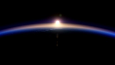 从太空看真实的地球和日出