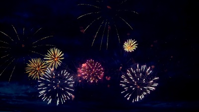 夜空燃放烟花
