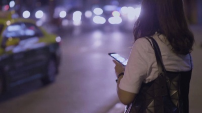 请求和等待出租车(现实生活)