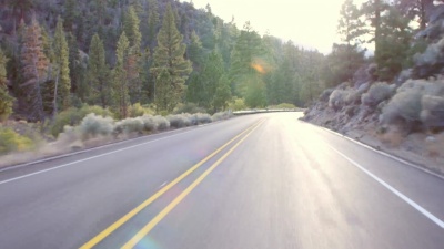 美国加州公路，驾驶汽车