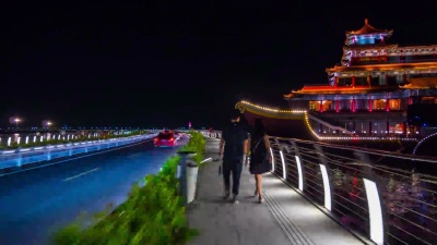 中国夜光珠海市著名歌剧院餐厅全景  timelapse