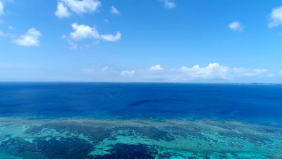 日本冲绳美丽的海景