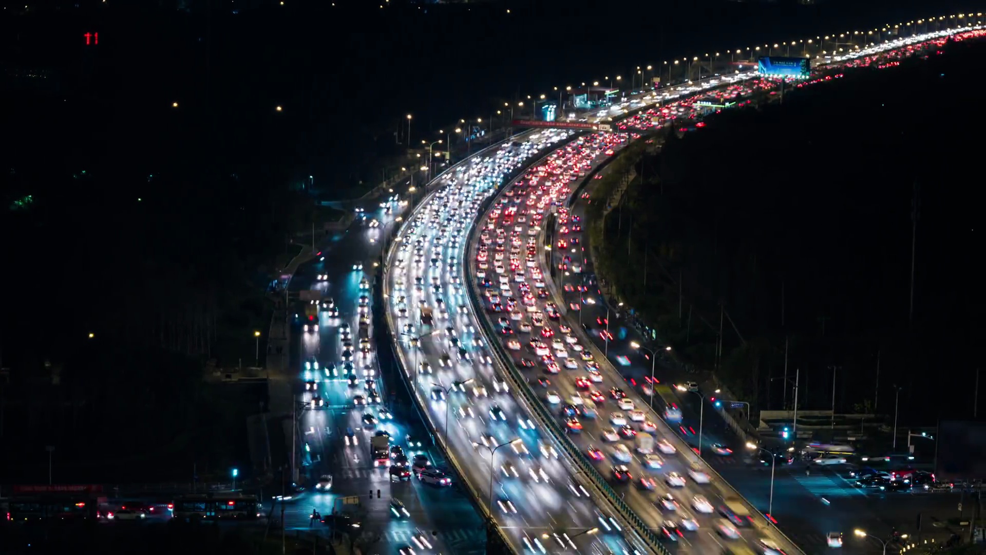 T/L HA PAN夜间拥挤高峰时间交通/北京，中国