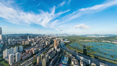 深圳现代建筑外墙，延时摄影