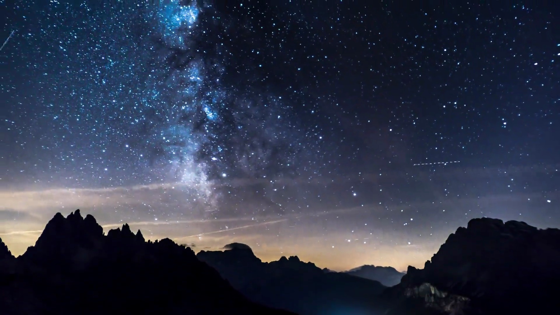 恒星时移，银河系在夜空中移动