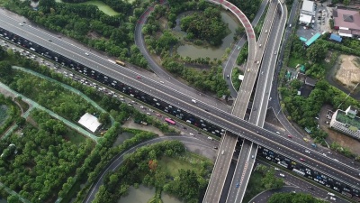 城市道路鸟瞰.交通概念