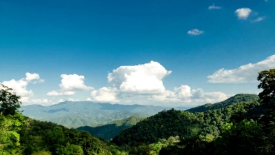 高山