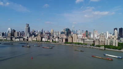 实时鸟瞰上海天际线