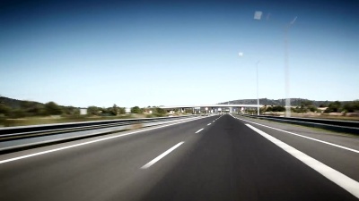 高速公路上的视点驾驶