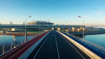 Krestovsky体育场，又称Zenit Arena，是俄罗斯圣彼得堡Krestovsky岛西部的一个足球场