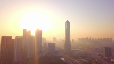 韩国仁川市的高角度阳光