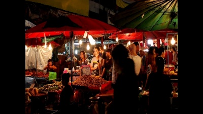 泰国清迈的Warorot夜市。