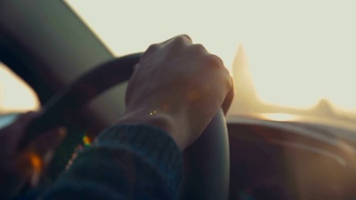 人驾驶汽车