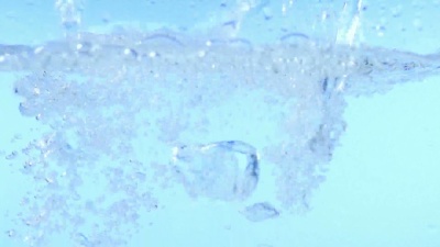 泼水浇注(超慢动作)