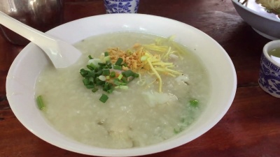 吃鱼粥
