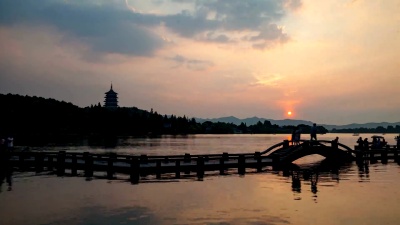 杭州西湖日落