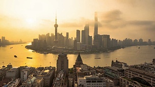 上海黑夜向白天过渡的延时摄影