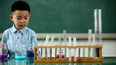 小科学家