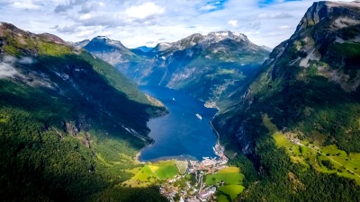 Geiranger峡湾，美丽的自然挪威。