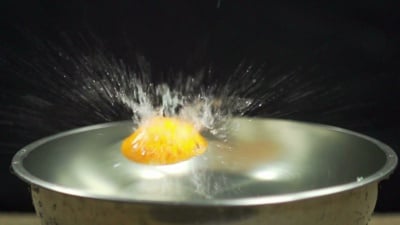 水溅橙 高清慢动作