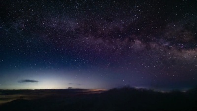 Timelapse-云上的星空