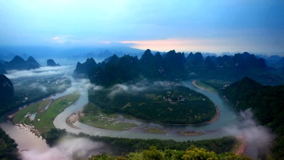 黎明里的漓江，桂林，中国