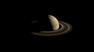 卫星或月球Orbitin在土星的光环上