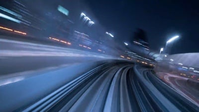 在隧道中滚动，Timelapse